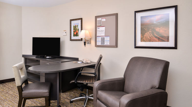 Candlewood Suites Sierra Vista Room