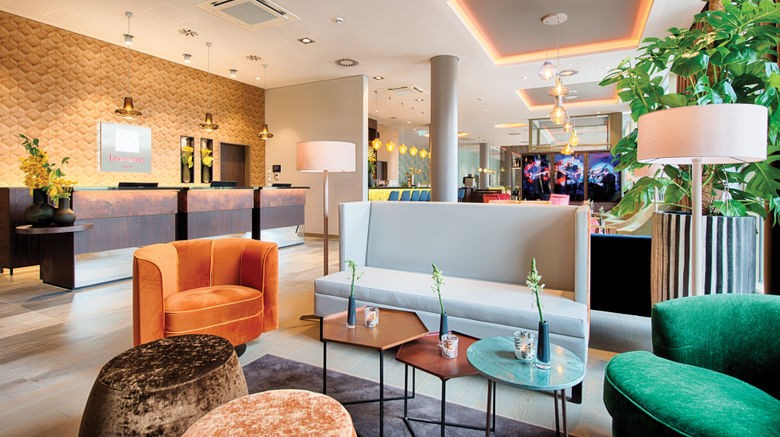 <b>Leonardo Royal Hotel Ulm Lobby</b>. Images powered by <a href="https://www.leonardoworldwide.com/" title="Leonardo Worldwide" target="_blank">Leonardo</a>.