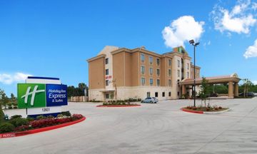 Holiday Inn Express & Stes Houston South