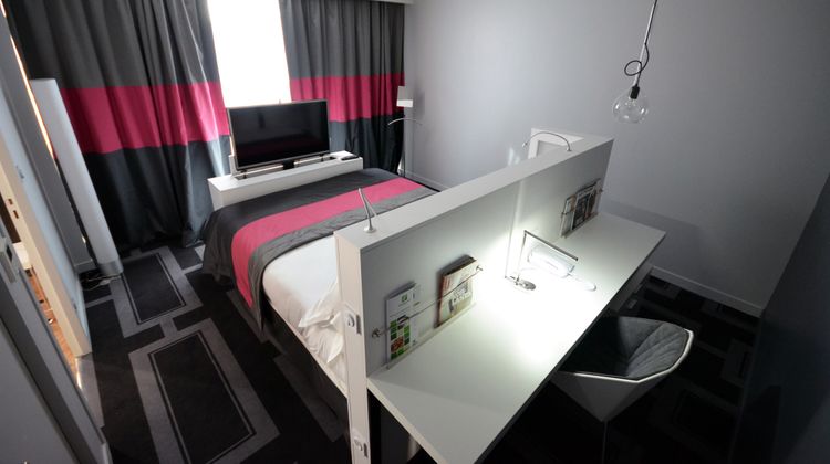 Holiday Inn Dijon Room