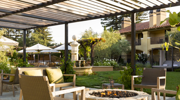 Napa Valley Lodge Exterior