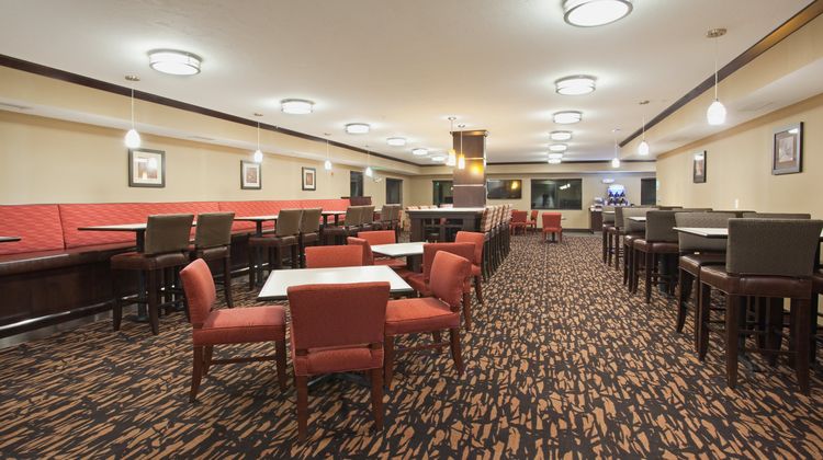 Holiday Inn Express Hotel & Suites Restaurant