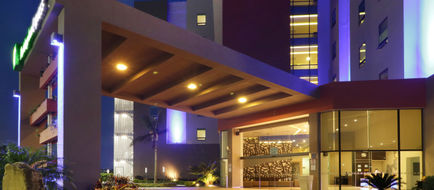 Holiday Inn Express Tuxpan Exterior