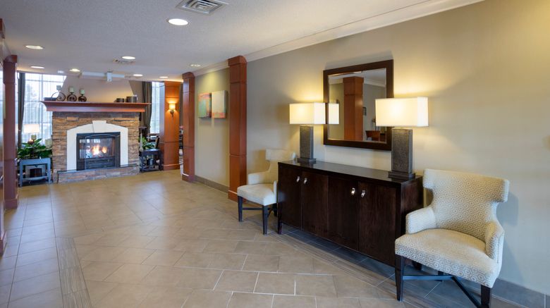 <b>Staybridge Suites Lobby</b>. Images powered by <a href="https://www.leonardoworldwide.com/" title="Leonardo Worldwide" target="_blank">Leonardo</a>.