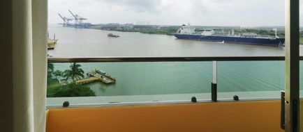 Holiday Inn Express Tuxpan Exterior