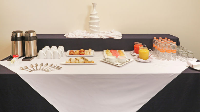 <b>Holiday Inn Express Tuxpan Restaurant</b>. Images powered by <a href="https://www.leonardoworldwide.com/" title="Leonardo Worldwide" target="_blank">Leonardo</a>.