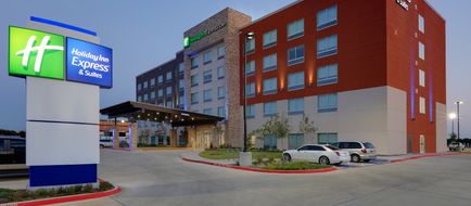Holiday Inn Express & Suites Dallas NW Exterior