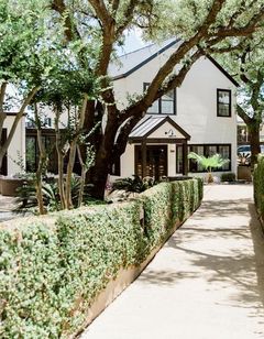 Hillside Boutique Hotel