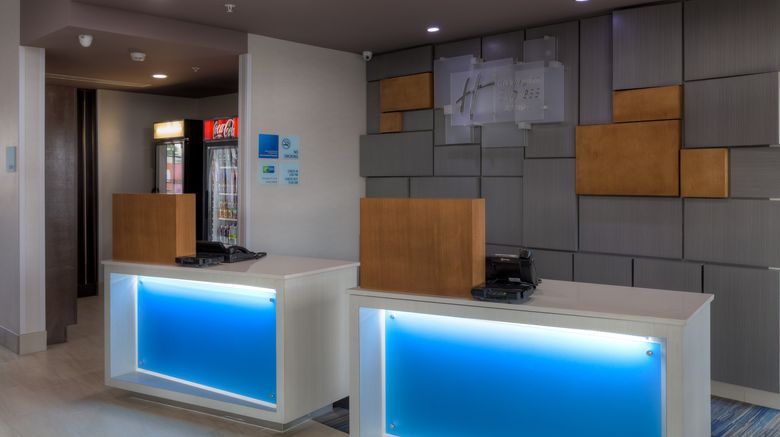 <b>Holiday Inn Express & Stes Tulsa Midtown Lobby</b>. Images powered by <a href="https://www.leonardoworldwide.com/" title="Leonardo Worldwide" target="_blank">Leonardo</a>.