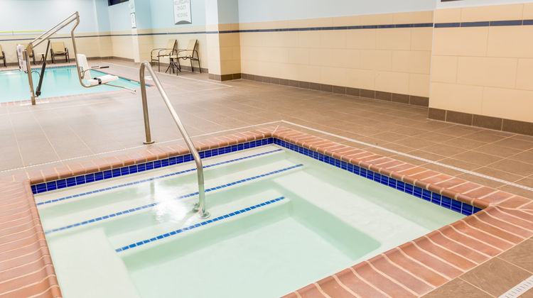 Staybridge Suites Seattle - Fremont Pool