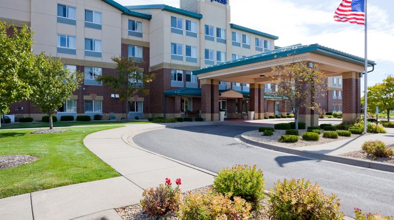<b>Holiday Inn Express & Suites St. Paul Ne Exterior</b>. Images powered by <a href="https://www.leonardoworldwide.com/" title="Leonardo Worldwide" target="_blank">Leonardo</a>.