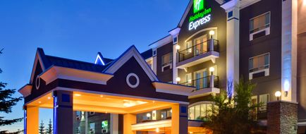 Holiday Inn Express Exterior