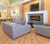 Holiday Inn Express Lobby