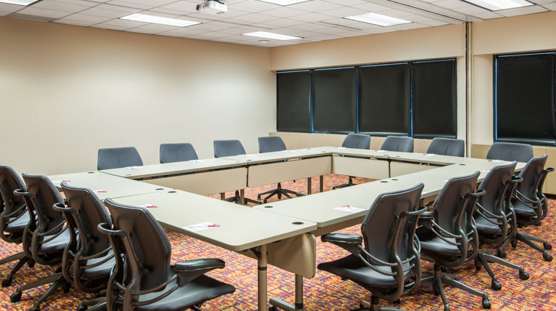 <b>Crowne Plaza Princeton-Conference Center Meeting</b>. Images powered by <a href="https://www.leonardoworldwide.com/" title="Leonardo Worldwide" target="_blank">Leonardo</a>.