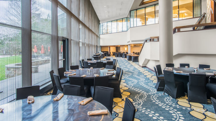 Crowne Plaza Princeton-Conference Center Restaurant