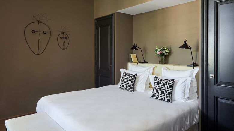 <b>Domaine de Manville Room</b>. Images powered by <a href="https://www.leonardoworldwide.com/" title="Leonardo Worldwide" target="_blank">Leonardo</a>.