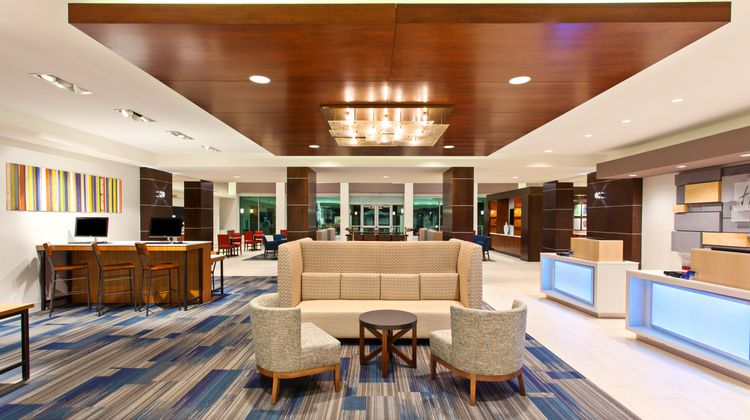 Holiday Inn Express & Suites Houston SW Lobby