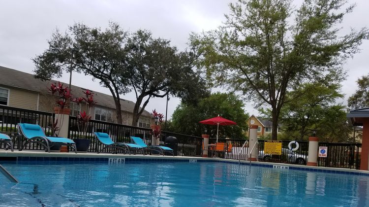 Holiday Inn Express Hotel & Suites Pool