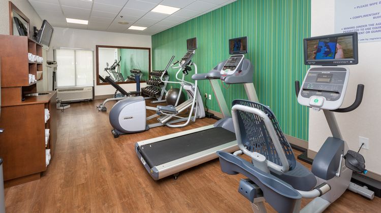 Holiday Inn Express Hotel & Suites Health Club