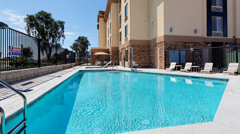 <b>Holiday Inn Express Hotel Fresno NW Pool</b>. Images powered by <a href="https://www.leonardoworldwide.com/" title="Leonardo Worldwide" target="_blank">Leonardo</a>.