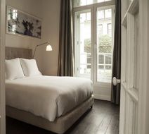 Hotel B Room