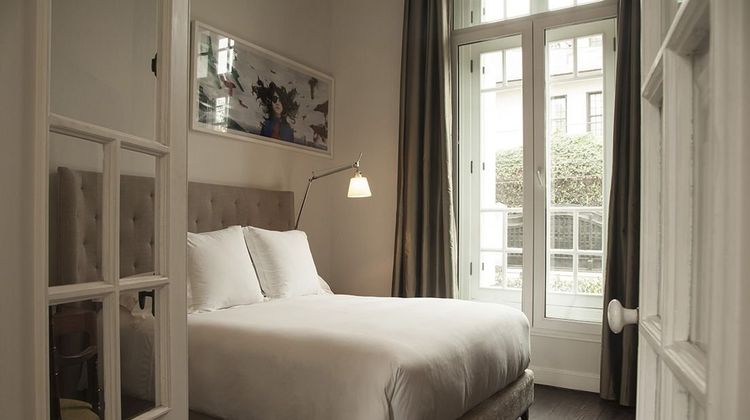 Hotel B Room