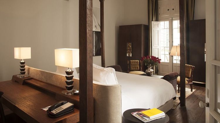 Hotel B Room