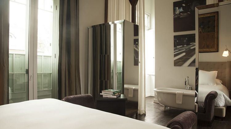 Hotel B Room