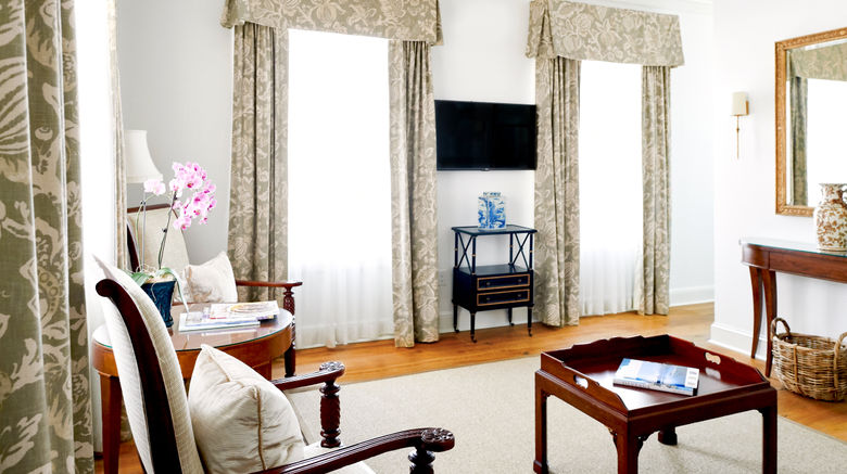 <b>Planters Inn Room</b>. Images powered by <a href="https://www.leonardoworldwide.com/" title="Leonardo Worldwide" target="_blank">Leonardo</a>.
