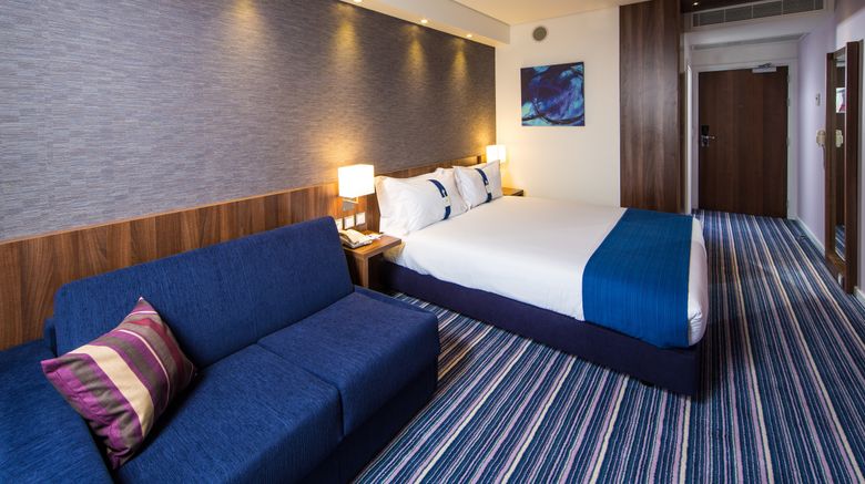 <b>Holiday Inn Express Lisbon Airport Room</b>. Images powered by <a href="https://www.leonardoworldwide.com/" title="Leonardo Worldwide" target="_blank">Leonardo</a>.