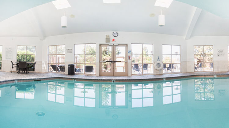 Holiday Inn Express Hotel & Suites Pool