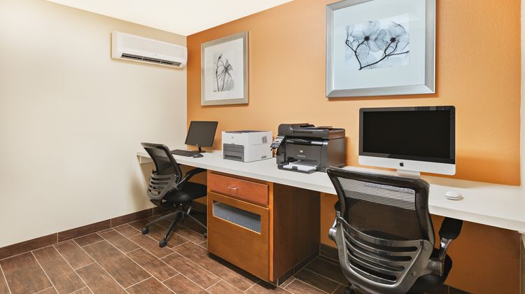 Holiday Inn Express Hotel & Suites Other