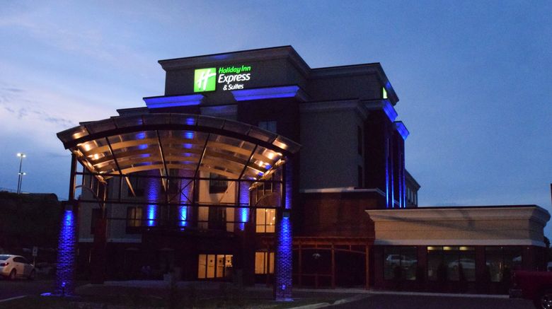 <b>Holiday Inn Express & Stes Finger Lakes Exterior</b>. Images powered by <a href="https://www.leonardoworldwide.com/" title="Leonardo Worldwide" target="_blank">Leonardo</a>.