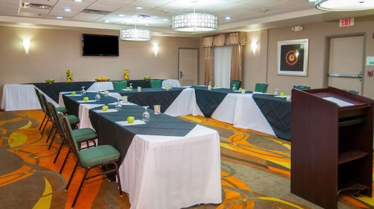 Holiday Inn Hotel & Suites Meeting