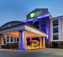 Holiday Inn Express Natchez South Exterior