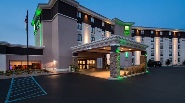 Holiday Inn Milwaukee Riverfront Exterior. Images powered by <a href="https://www.leonardoworldwide.com" target="_blank" rel="noopener">Leonardo</a>.