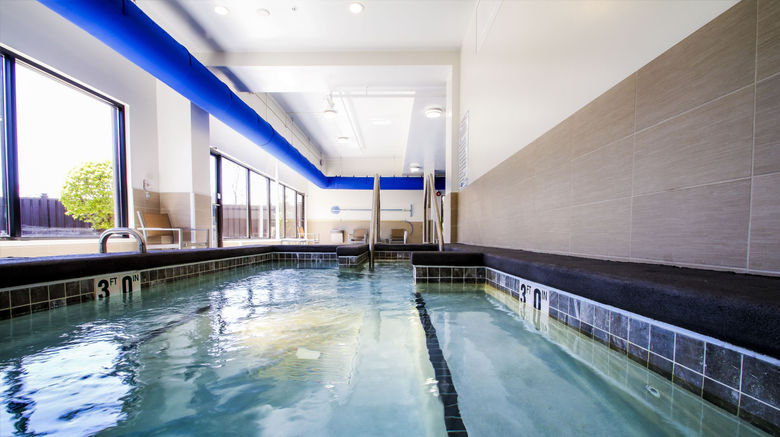 <b>Holiday Inn Milwaukee Riverfront Pool</b>. Images powered by <a href="https://www.leonardoworldwide.com/" title="Leonardo Worldwide" target="_blank">Leonardo</a>.