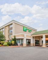 Holiday Inn-Suites Parsippany Fairfield