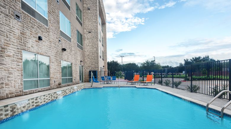<b>Holiday Inn Express & Stes Missouri City Pool</b>. Images powered by <a href="https://www.leonardoworldwide.com/" title="Leonardo Worldwide" target="_blank">Leonardo</a>.