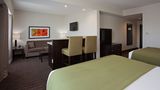 Holiday Inn Express Hotel and Suites Suite