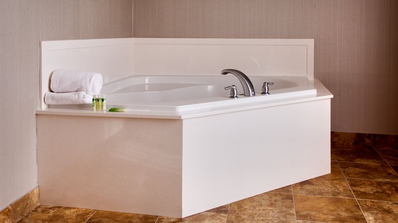 <b>Holiday Inn Express Kanab Suite</b>. Images powered by <a href="https://www.leonardoworldwide.com/" title="Leonardo Worldwide" target="_blank">Leonardo</a>.