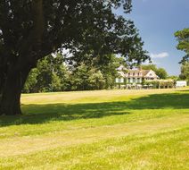 Chewton Glen Hotel Exterior