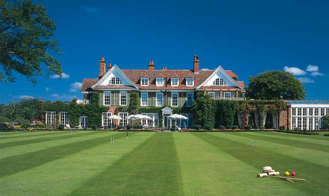 Chewton Glen Hotel Exterior