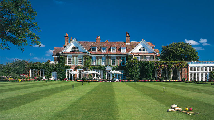 Chewton Glen Hotel Exterior
