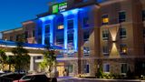 Holiday Inn Express/Stes Columbus Easton Exterior