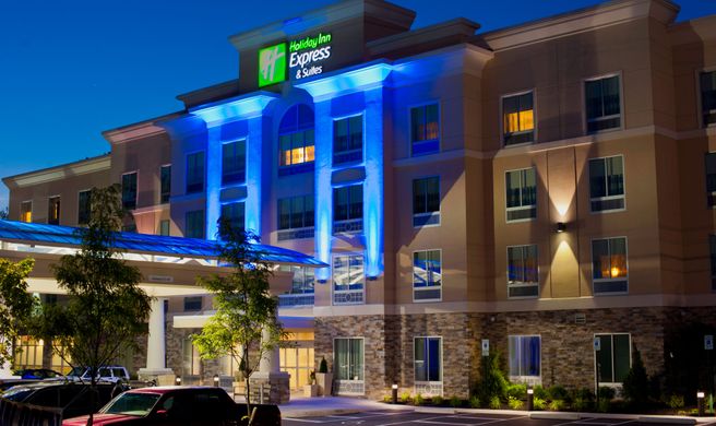 Holiday Inn Express/Stes Columbus Easton Exterior