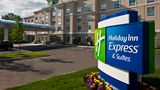 Holiday Inn Express/Stes Columbus Easton Exterior