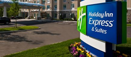 Holiday Inn Express/Stes Columbus Easton Exterior
