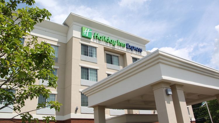 Holiday Inn Express Exterior