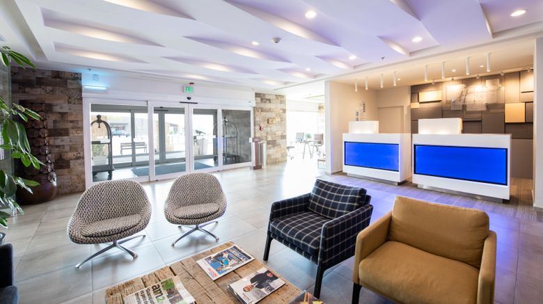 <b>Holiday Inn Express & Suites Celaya Lobby</b>. Images powered by <a href="https://www.leonardoworldwide.com/" title="Leonardo Worldwide" target="_blank">Leonardo</a>.